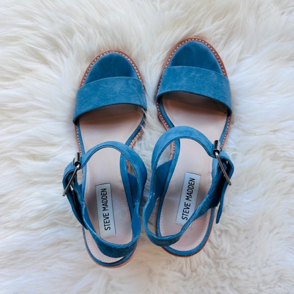 Steve Madden Castro Suede Block Heel Sandals - Picture 4 of 7